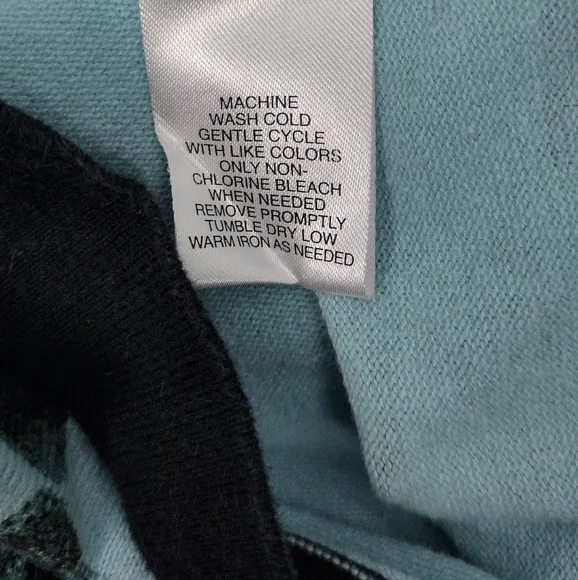 Designers Originals Cardigan - Picture 4 of 8